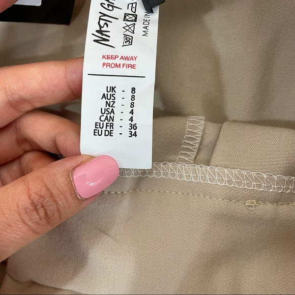 NWT Nasty Gal ‘Won’t Waist Your Time’ Paperbag Belted Short - Picture 7 of 10